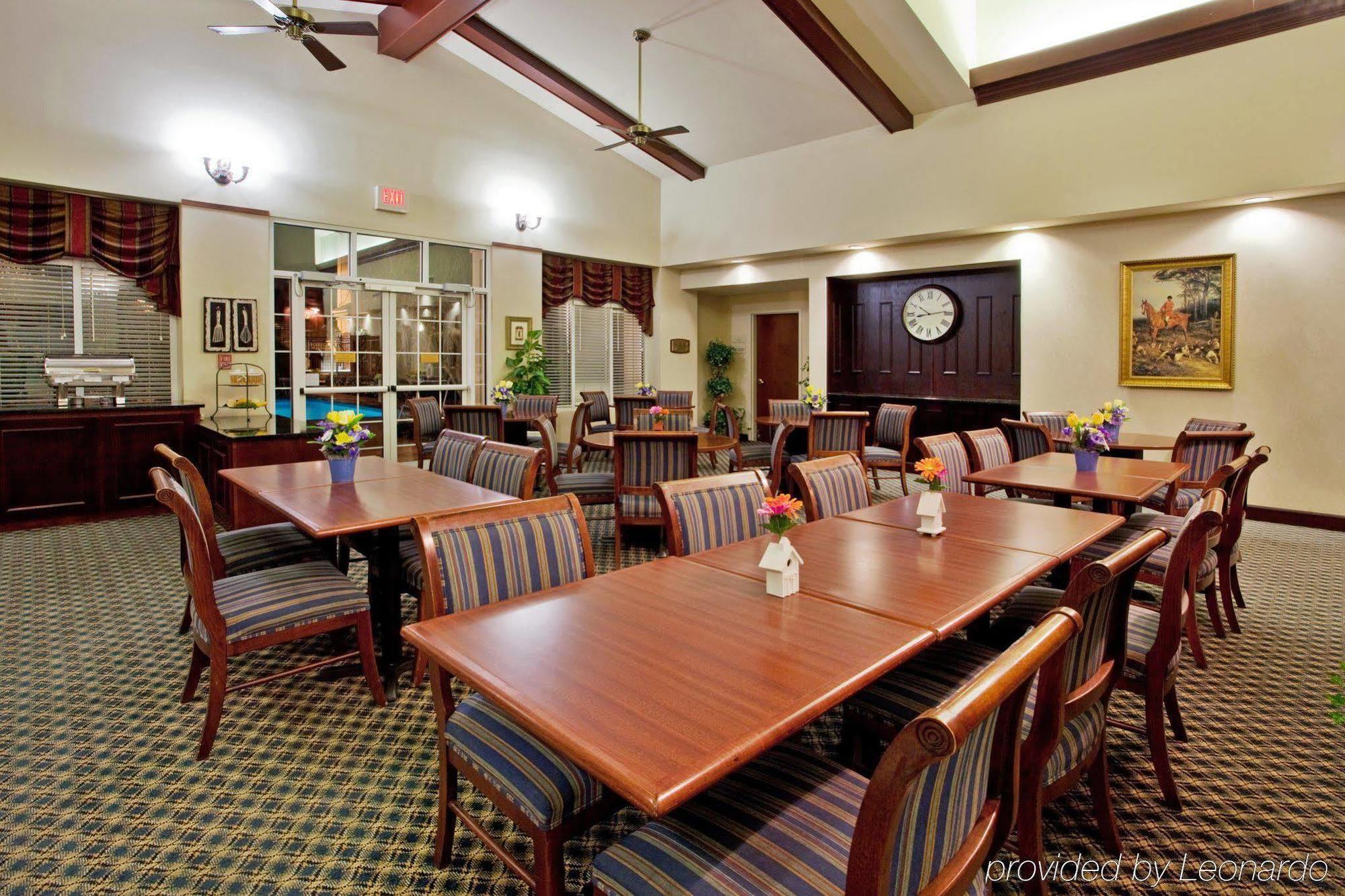 Holiday Inn Hotel And Suites Peachtree City By Ihg Esterno foto