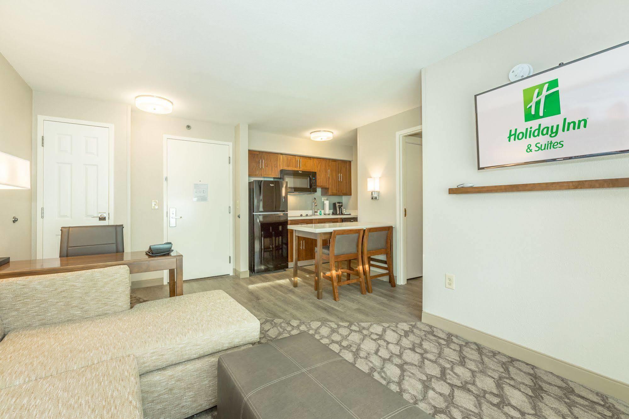 Holiday Inn Hotel And Suites Peachtree City By Ihg Esterno foto