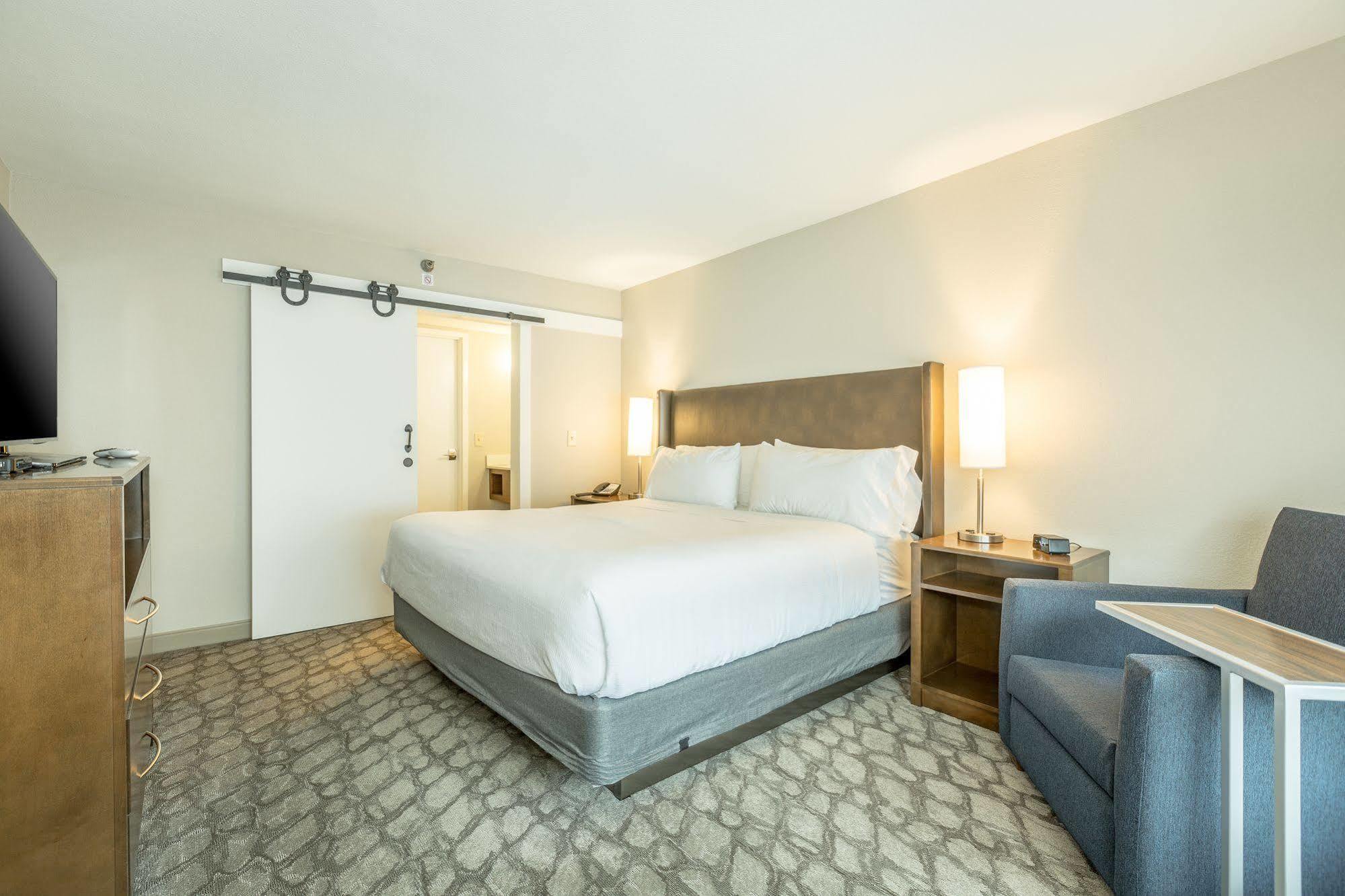 Holiday Inn Hotel And Suites Peachtree City By Ihg Esterno foto